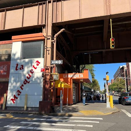 East Harlem Hostel Ню Йорк Екстериор снимка