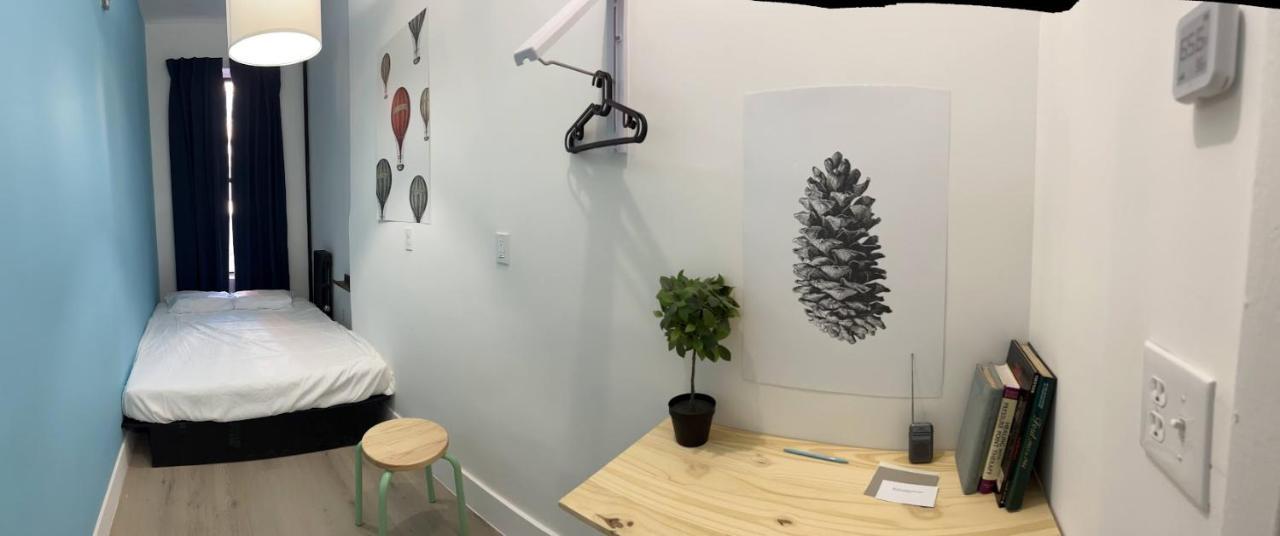 East Harlem Hostel Ню Йорк Екстериор снимка