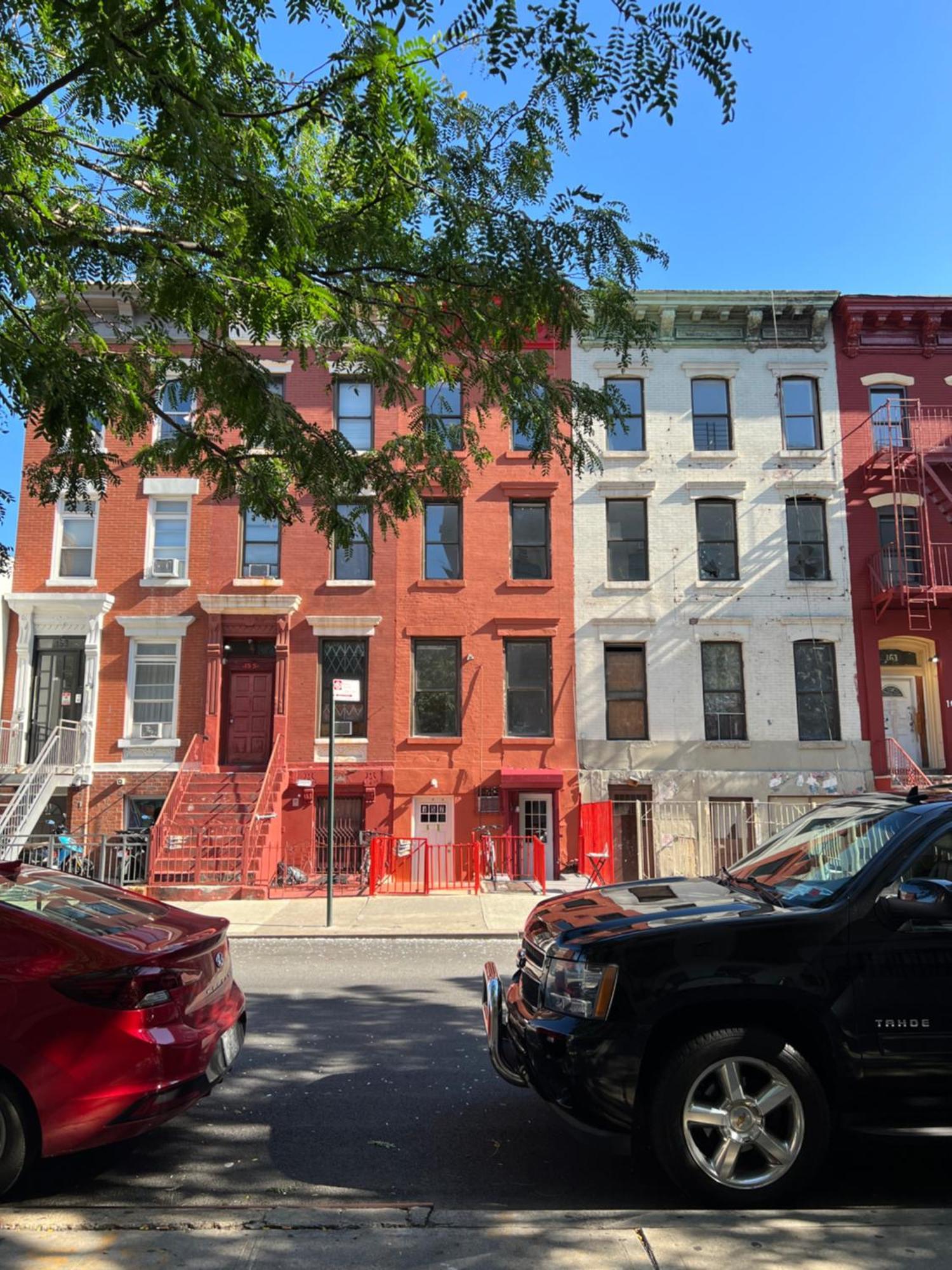 East Harlem Hostel Ню Йорк Екстериор снимка