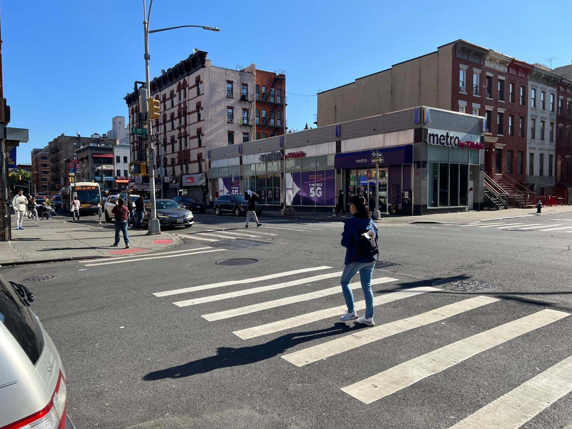 East Harlem Hostel Ню Йорк Екстериор снимка